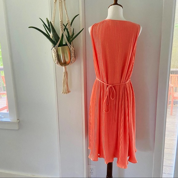 Ann Taylor Pleated Dress Coral Sleeveless Small - Picture 2 of 6